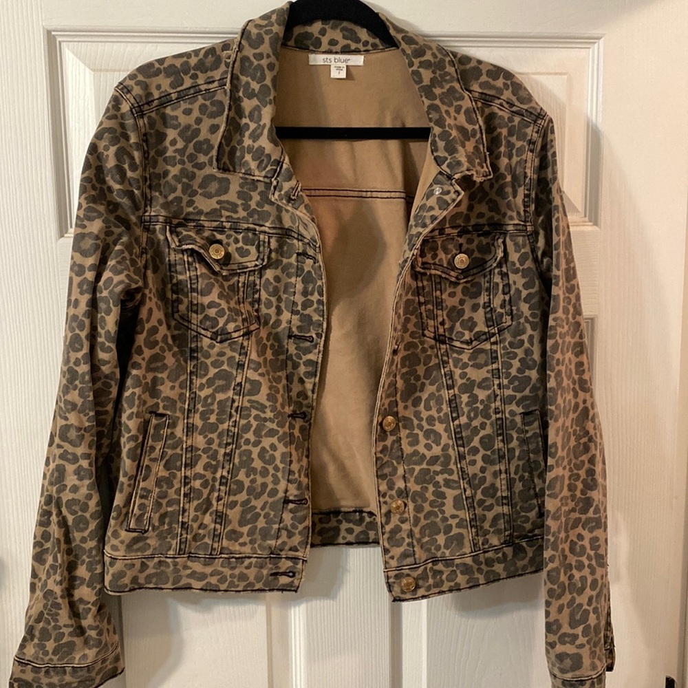 Leopard denim jacket